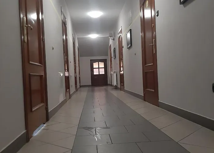 Dom Dworkowa Hotel *